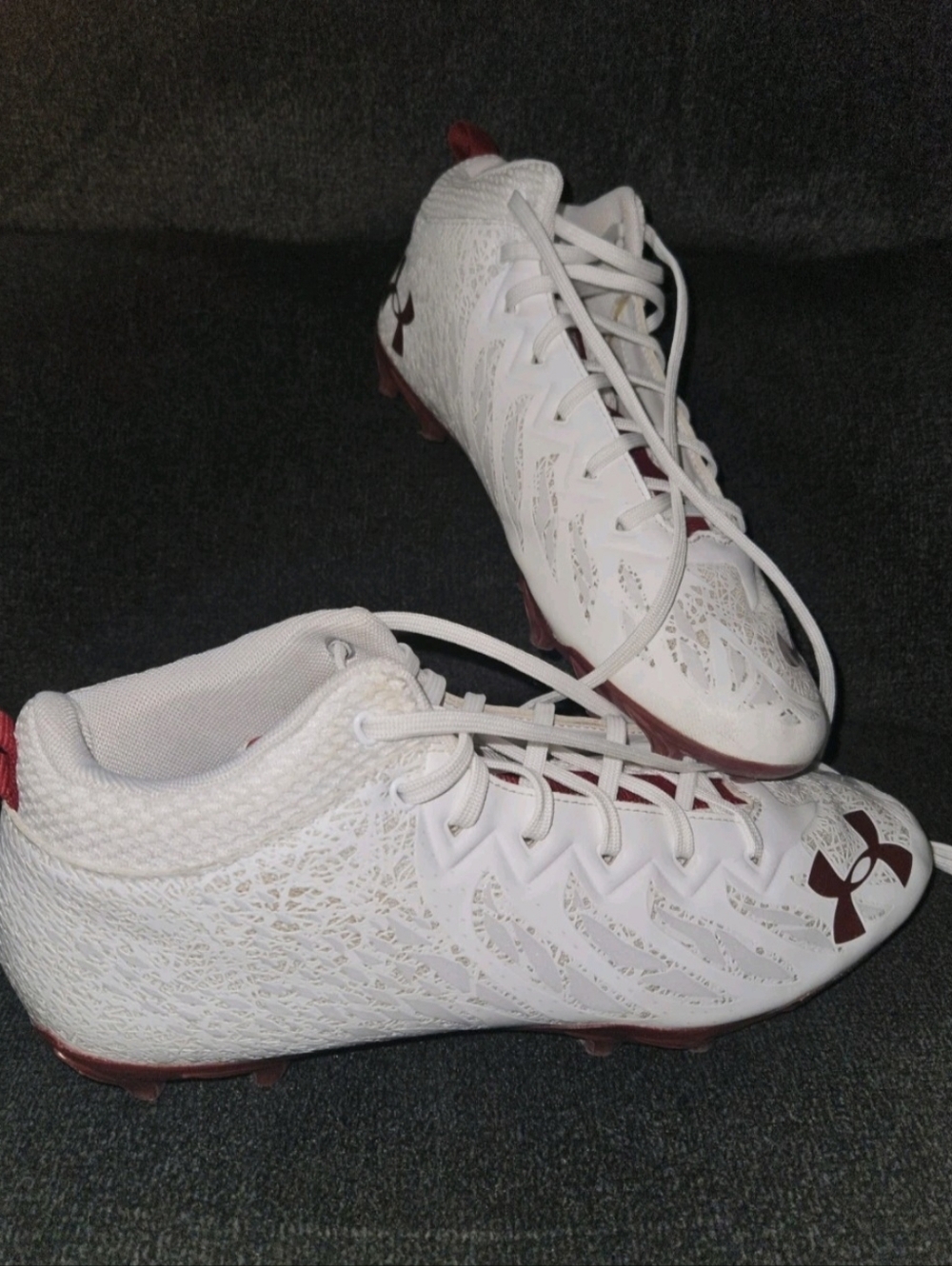 Under Armour Spotlight 4D Foam Soccer Cleats, White/Red, Used, Men's Size 11